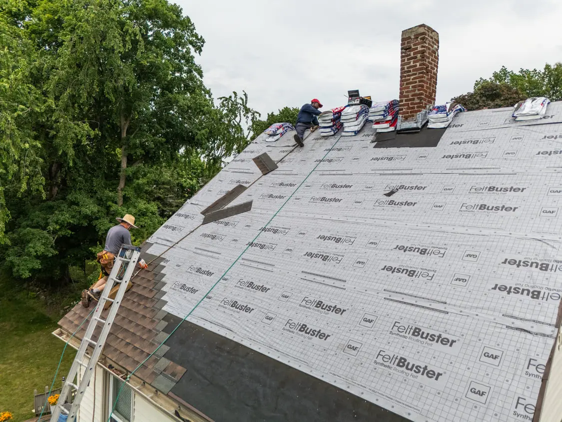 New architectural shingle roof installation on a Massachusetts home